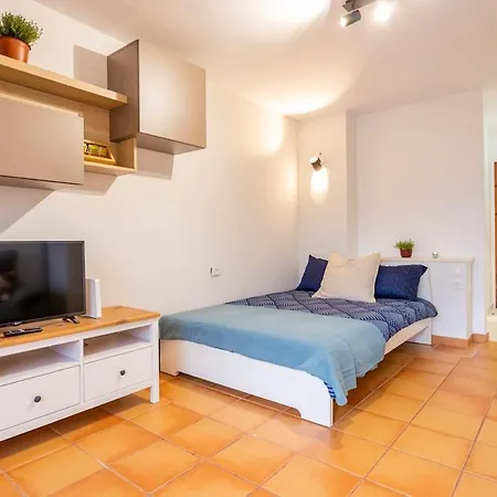 Salamander Vacational With Balcony And Fantastic Views Apartment