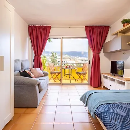 Salamander Vacational With Balcony And Fantastic Views Apartment